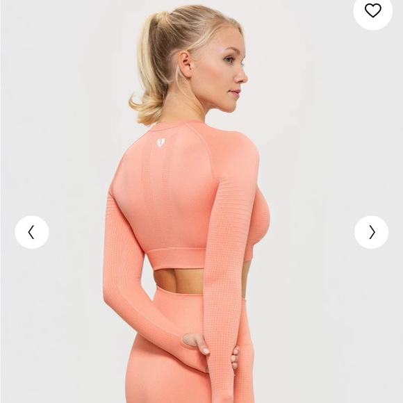NWT Women’s Best Peach Sand Power Seamless Long Sleeve Crop Top Size 2x - Picture 5 of 7
